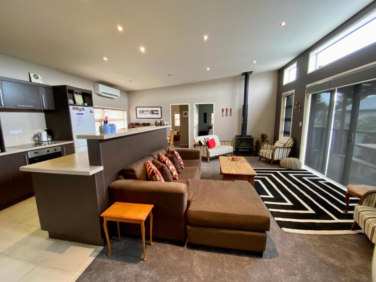 All Year Getaway Twizel Exterior photo